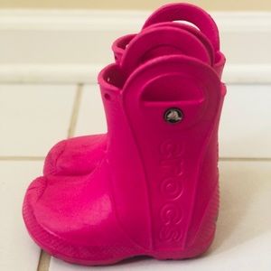 Pink CROCS rain boots EUC